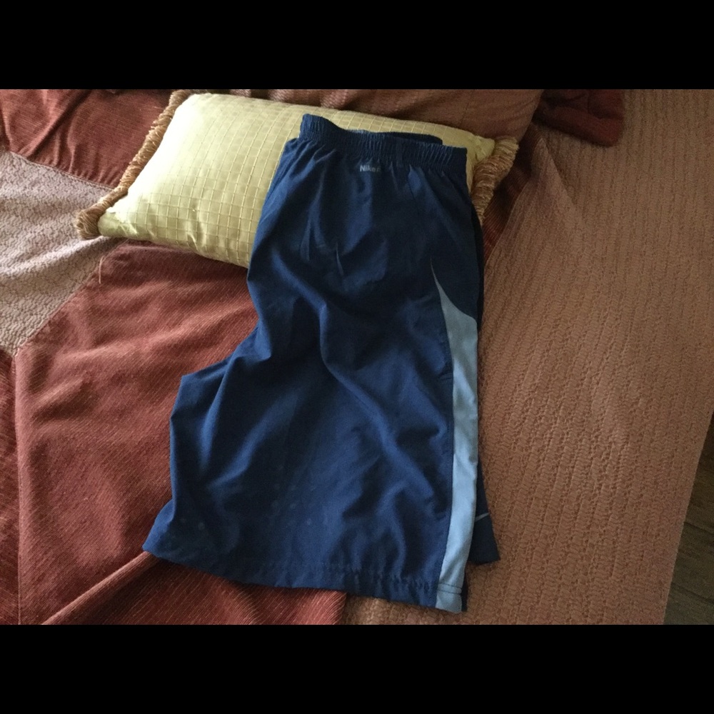 Nike athletic shorts with inner lining